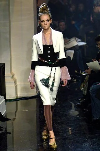 Look 8